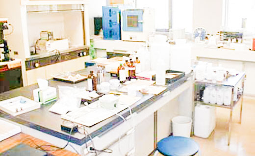 Porous material Research Room